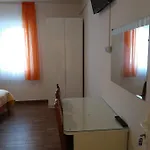 Renata 3*