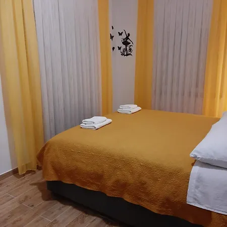 Renata Гостьовий будинок