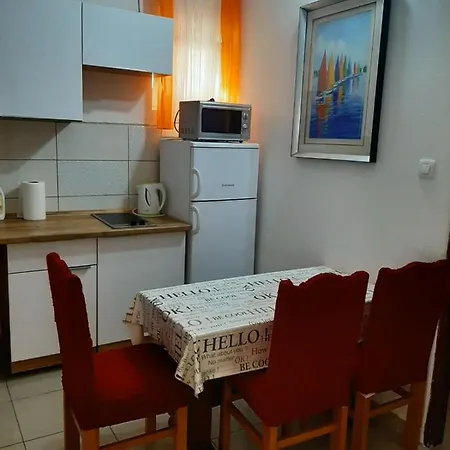 Renata 3* Ζαντάρ